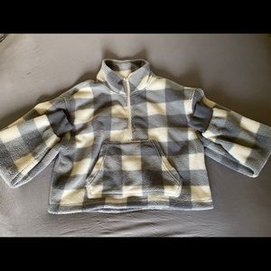 Super Cute PacSun Fuzzy Sweater